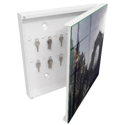 Sleutelkastje binnen Mysterieuze ruïnes
