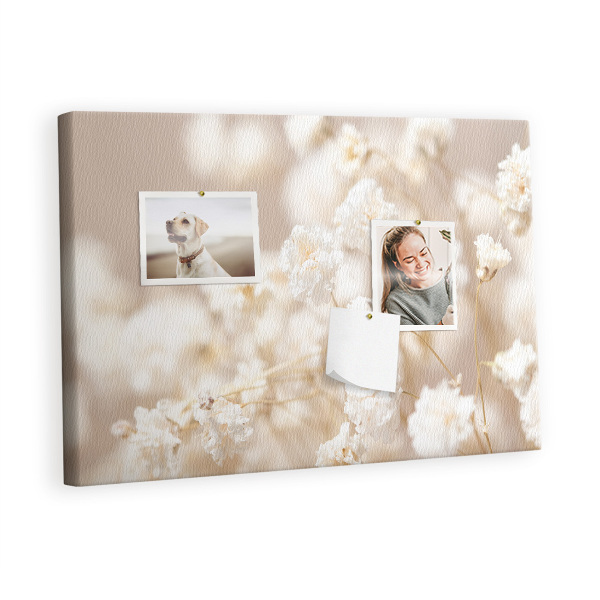 Kurk prikbord Kleine witte bloemen