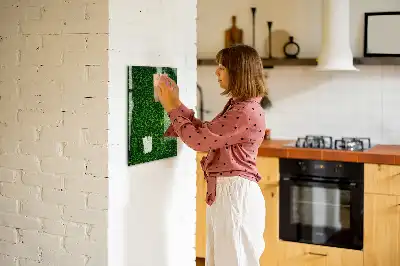 Decoratief glazen wandbord beschrijfbaar en magnetisch met motief van een haag van bladeren
