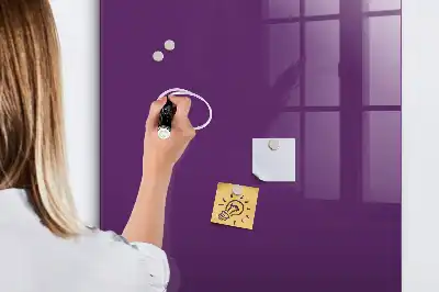 Magnetisch en uitwisbaar glazen wandbord in de kleur paars