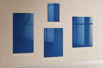 Decoratief glazen beschrijfbaar en magnetisch wandbord in het blauw