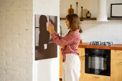 Magnetisch en uitwisbaar glazen wandbord bruin