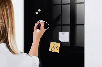 Decoratief glazen wandbord beschrijfbaar en magnetisch in het zwart