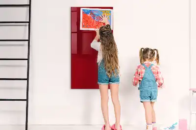 Decoratief glazen wandbord beschrijfbaar en magnetisch in de kleur rood
