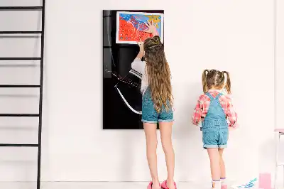 Magnetisch glazen wandbord met afbeelding van gemorste wijn