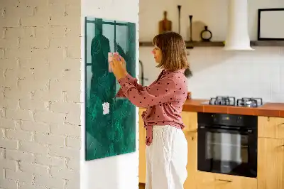 Magnetisch en uitwisbaar glazen wandbord in smaragdgroene kleur