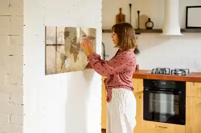 Magnetisch planbord van bedrukt glas met vintage wereldkaart