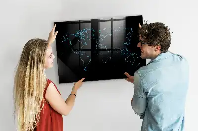 Glazen memobord met wereldkaartprint inclusief neodymium magneten
