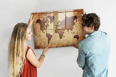 Magnetisch planbord van bedrukt glas met afbeelding van een oude wereldkaart