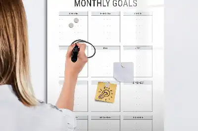 Magnetisch glazen memobord voor aan de muur met maandelijkse doelen