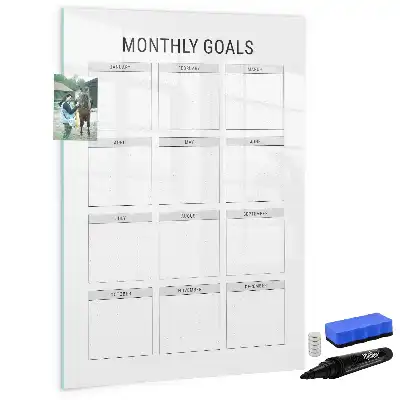 Magnetisch glazen memobord voor aan de muur met maandelijkse doelen