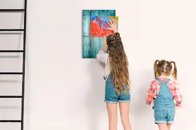 Magnetisch glazen memobord voor aan de muur in de kleur blauw hout