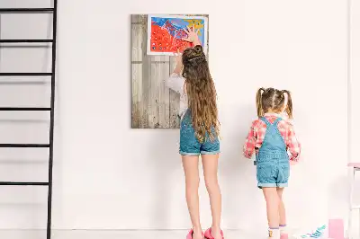 Magnetisch glazen memobord houten planken voor aan de muur