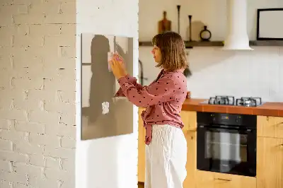 Glazen magneetbord met decoratieve print donkerbeige