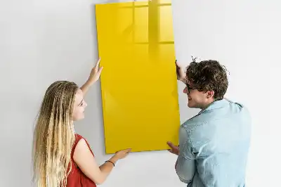Glazen magneetbord met decoratieve print in de kleur lichtgeel