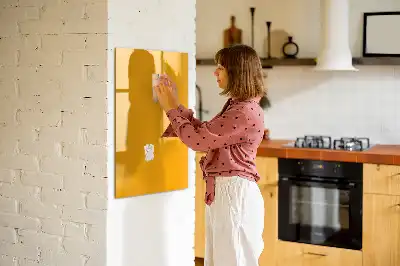 Magnetisch memobord van glas goudgeel