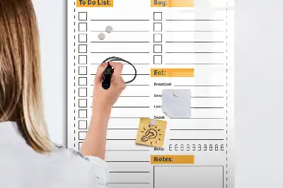Glazen magneetbord met decoratieve print to-do lijst