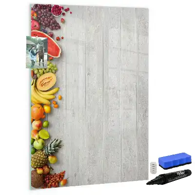 Glazen magneetbord met decoratieve print van groenten op hout