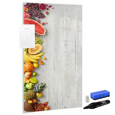 Glazen magneetbord met decoratieve print van groenten op hout