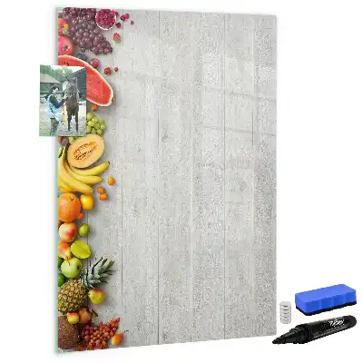 Glazen magneetbord met decoratieve print van groenten op hout