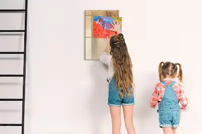Glazen magneetbord met decoratieve print met schaduw van palmbladeren