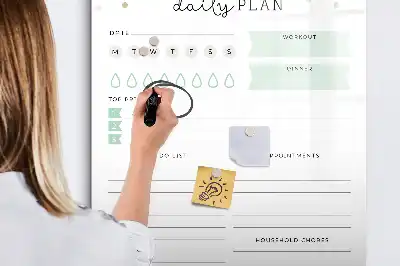 Magnetisch glazen memobord voor dagplanning aan de muur