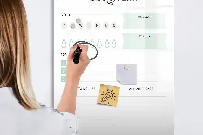 Magnetisch glazen memobord voor dagplanning aan de muur