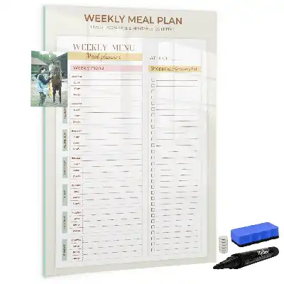 Glazen magneetbord met maaltijdplan voorzien van decoratieve print
