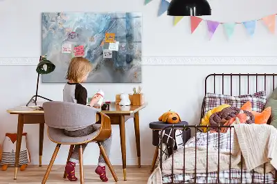 Beschrijfbaar glazen magneetbord met marmerpatroon design