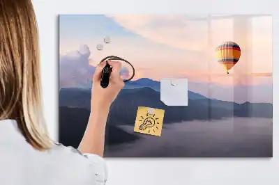 Beschrijfbaar glazen magneetbord met landschapsontwerp