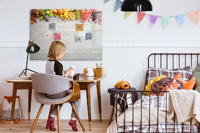 Magnetisch glazen memobord met afbeelding van fruit op tafel