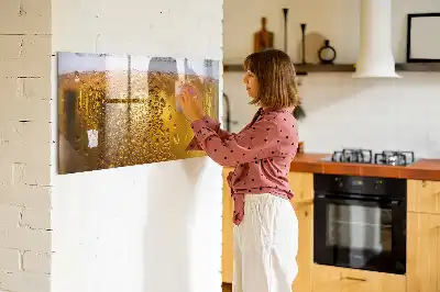 Beschrijfbaar glazen magneetbord met design Biermag