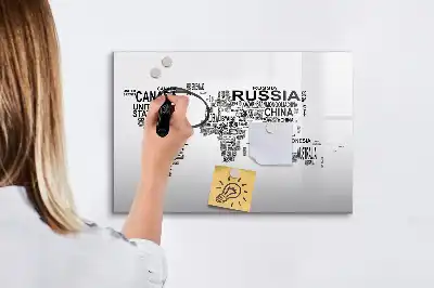 Magnetisch glazen memobord ontwerp met continenten van letters