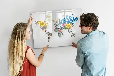 Beschrijfbaar glazen magneetbord met wereldkaart van tekst