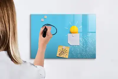 Beschrijfbaar glazen magneetbord met design van een gloeilamp
