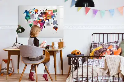 Beschrijfbaar glazen magneetbord met design van wereldkaart uit driehoeken