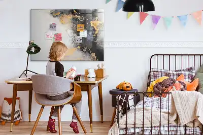 Beschrijfbaar glazen magneetbord met marmer design