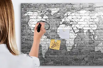 Beschrijfbaar glazen magneetbord met wereldkaart design op baksteen