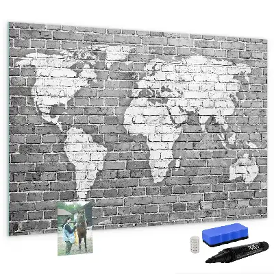 Beschrijfbaar glazen magneetbord met wereldkaart design op baksteen