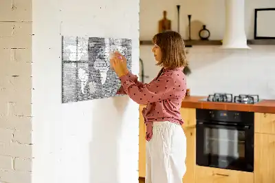 Beschrijfbaar glazen magneetbord met wereldkaart design op baksteen