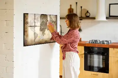 Magnetisch glazen schrijfbord met print van een oude wereldkaart