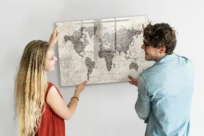 Magnetisch glazen memobord wereldkaart met krantenprint