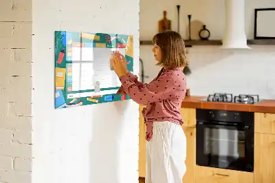 Beschrijfbaar glazen magneetbord met design lestafel