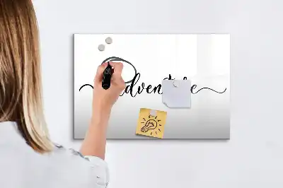 Beschrijfbaar glazen magneetbord met Avontuur tekst