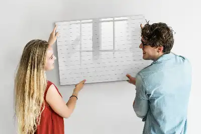 Magnetisch glazen memobord met houten panelenpatroon