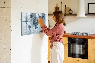 Magnetisch glazen schrijfbord met wereldkaart van geschilderde wereld