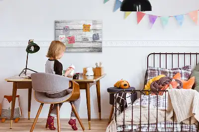 Beschrijfbaar glazen magneetbord met design uitvoering met geverfde planken