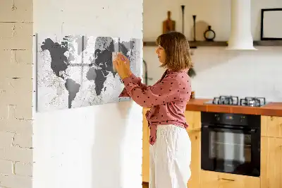 Beschrijfbaar glazen magneetbord met wereldkaart ontwerp in betonlook