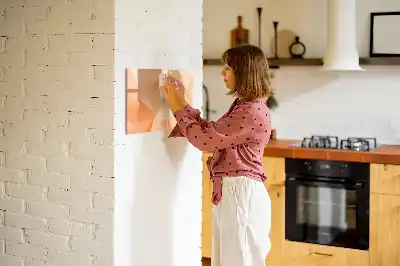 Beschrijfbaar glazen magneetbord met abstract driehoekdesign