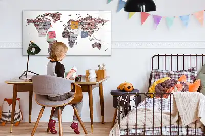 Beschrijfbaar glazen magneetbord met wereldkaart op baksteenmotief